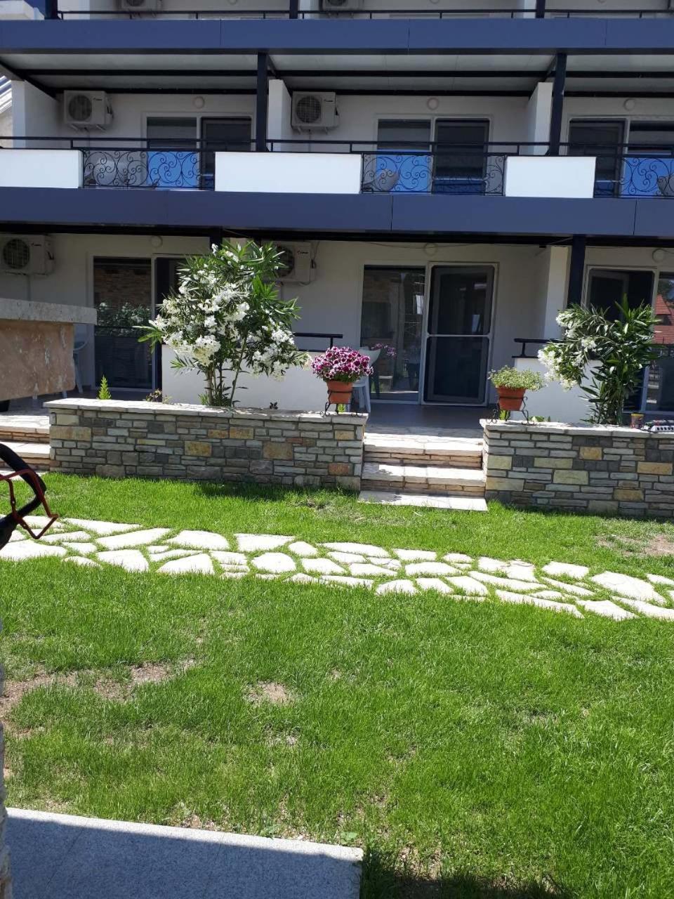 Apartments And Villas Janev Dojran Zewnętrze zdjęcie